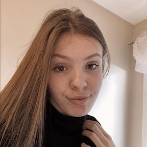 Meet your Posher, Abby